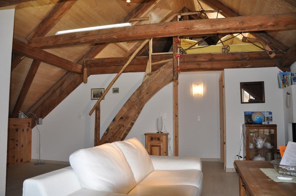 Attika Wohnung 7546 Ardez ห้อง รูปภาพ