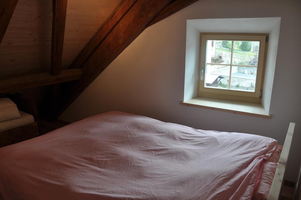 Attika Wohnung 7546 Ardez ห้อง รูปภาพ