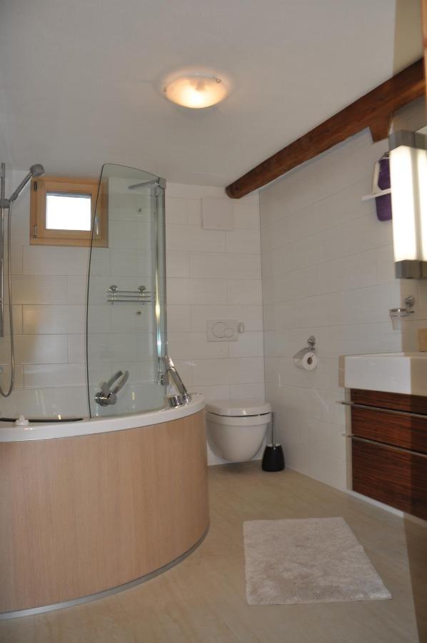 Attika Wohnung 7546 Ardez ห้อง รูปภาพ